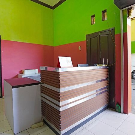 Oyo 91583 D'Cost Green Syariah Surabaya Exterior photo