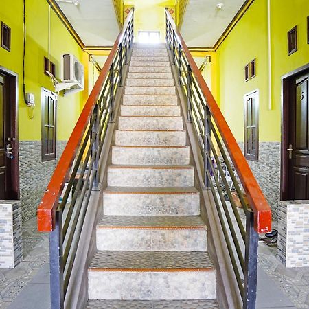 Oyo 91583 D'Cost Green Syariah Surabaya Exterior photo