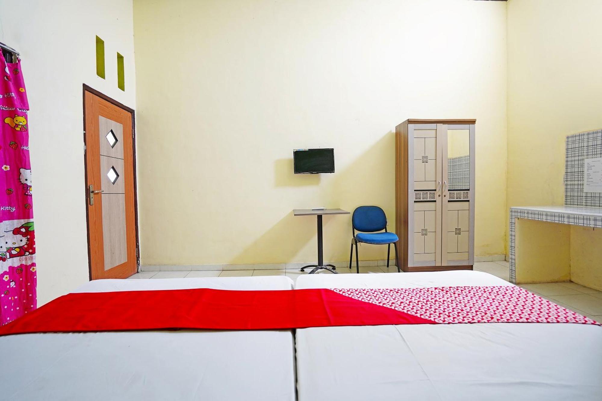 Oyo 91583 D'Cost Green Syariah Surabaya Exterior photo